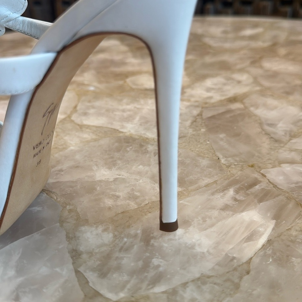 Giuseppe Zanotti "Cruel Summer" heels in white. SZ 38 - Picture 12 of 15
